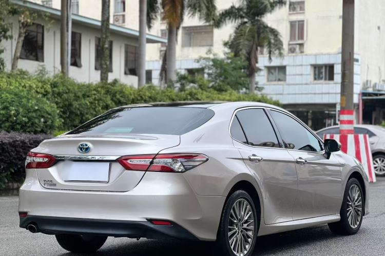 Used Toyota Camry 2019 Dual-Engine 2.5 HG Luxury Edition China VI Standard Exterior 4