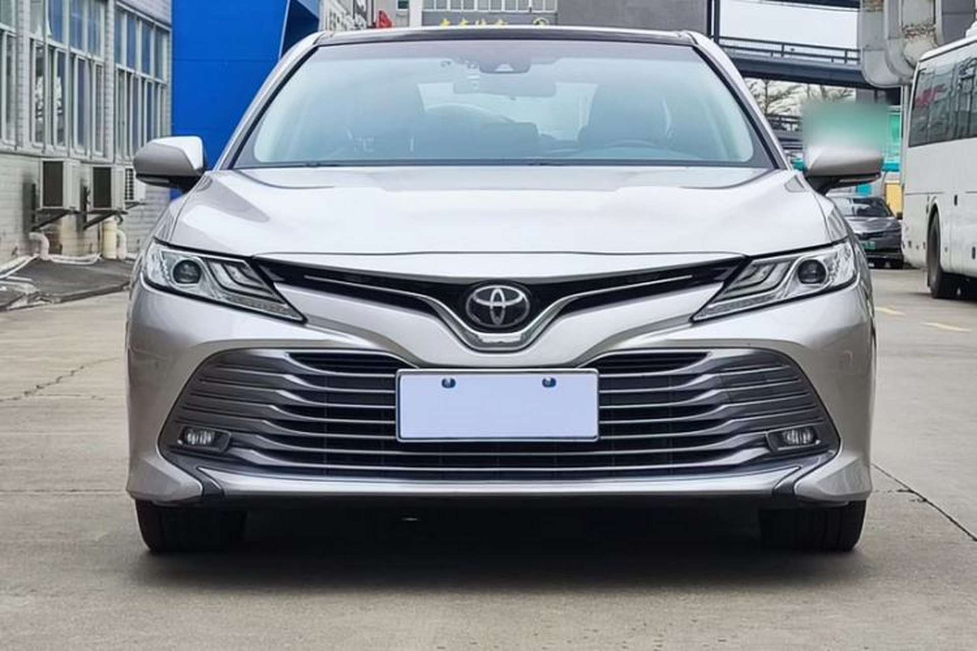 Used Toyota Camry 2019 2.5G Luxury Edition China VI Standard Exterior 4