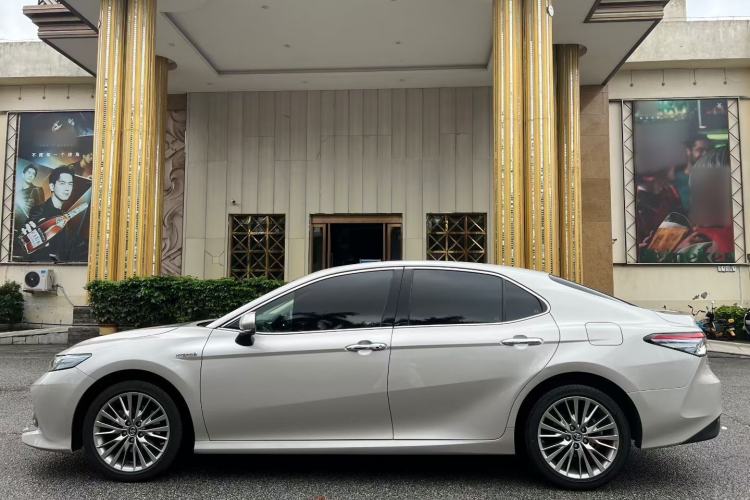 Used Toyota Camry 2019 Dual-Engine 2.5 HG Luxury Edition China VI Standard Exterior 5