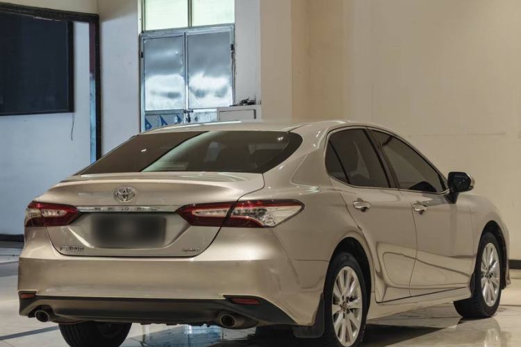 Used Toyota Camry 2019 2.0G Luxury Edition China VI Standard Exterior 5