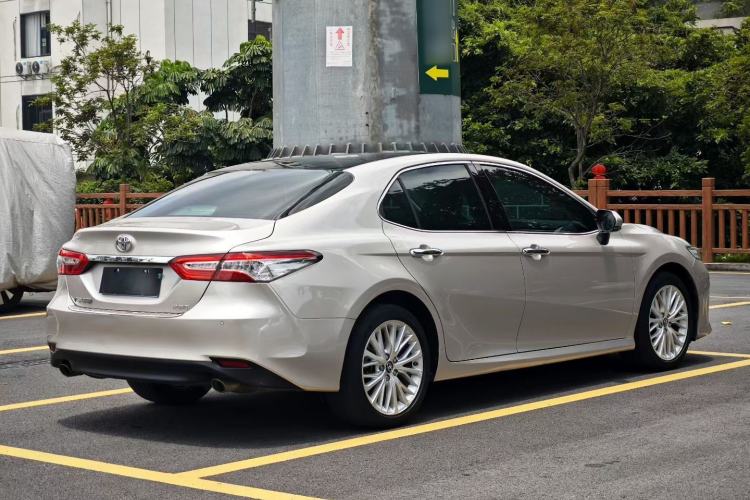 Used Toyota Camry 2019 Revised Version 2.5G Luxury Edition Exterior 6