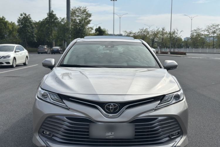 Used Toyota Camry 2019 2.0G Luxury Edition China VI Standard Exterior 7