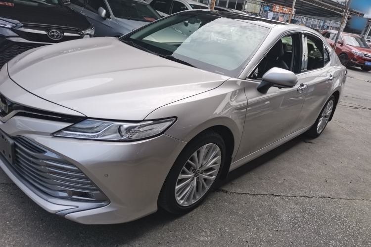 Used Toyota Camry 2019 Revised Version 2.5G Luxury Edition Exterior 7