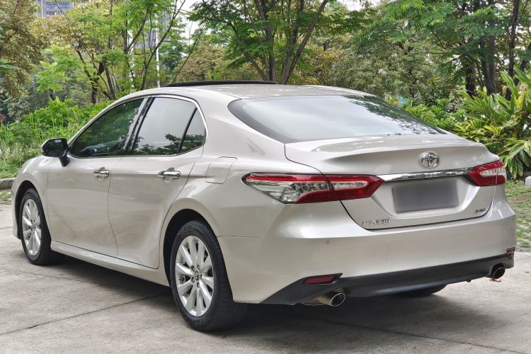 Used Toyota Camry 2019 2.0G Luxury Edition China VI Standard Exterior 8