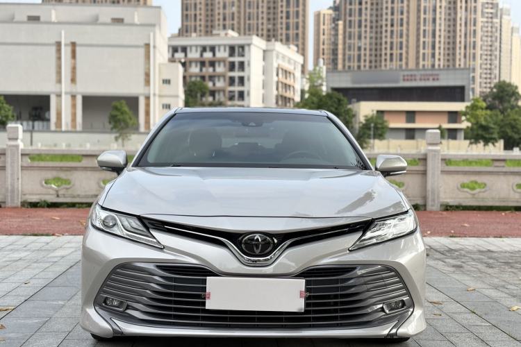 Used Toyota Camry 2019 Revised Version 2.5G Luxury Edition Front