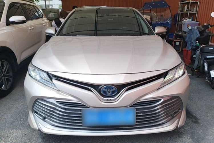 Used Toyota Camry 2019 Revised Version Dual-Engine 2.5 HG Luxury Edition Front
