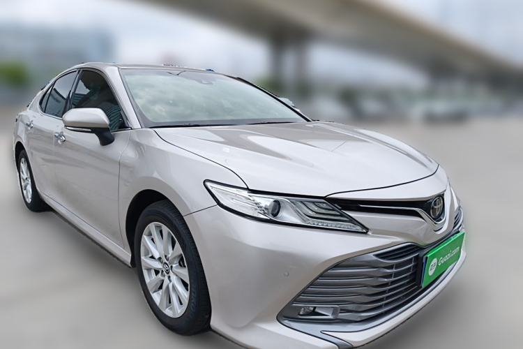 Used Toyota Camry 2019 2.0G Luxury Edition China VI Standard Front Right 45 Deg