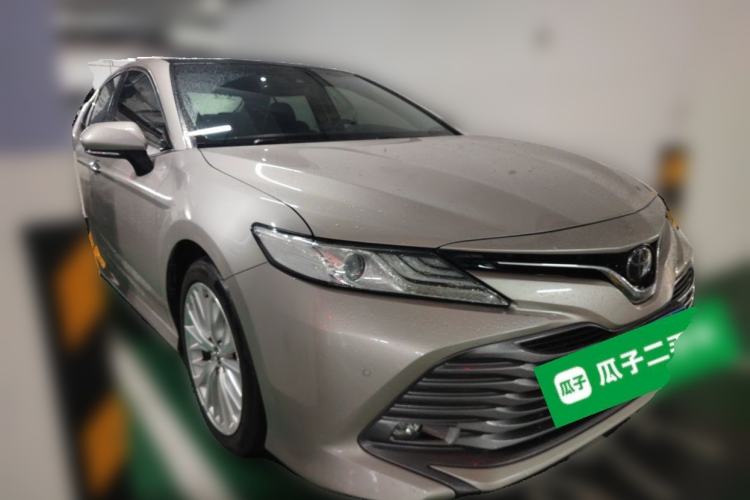 Used Toyota Camry 2019 Revised Version 2.5G Luxury Edition Front Right 45 Deg