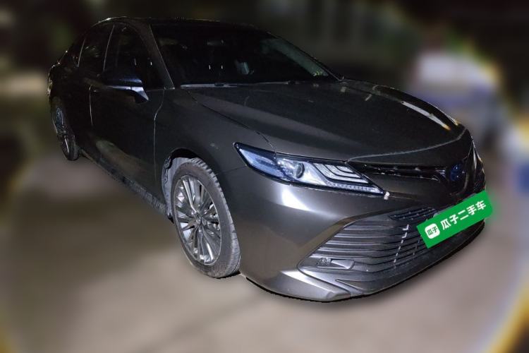 Used Toyota Camry 2019 Dual-Engine 2.5 HG Luxury Edition China VI Standard Front Right 45 Deg