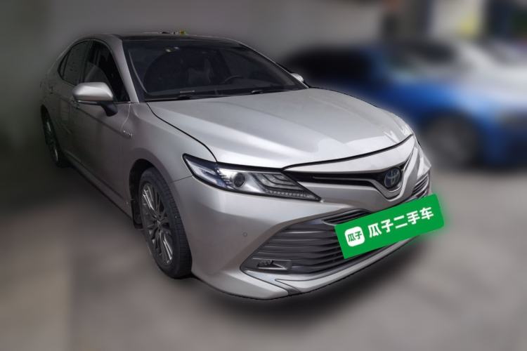 Used Toyota Camry 2019 Revised Version Dual-Engine 2.5 HG Luxury Edition Front Right 45 Deg