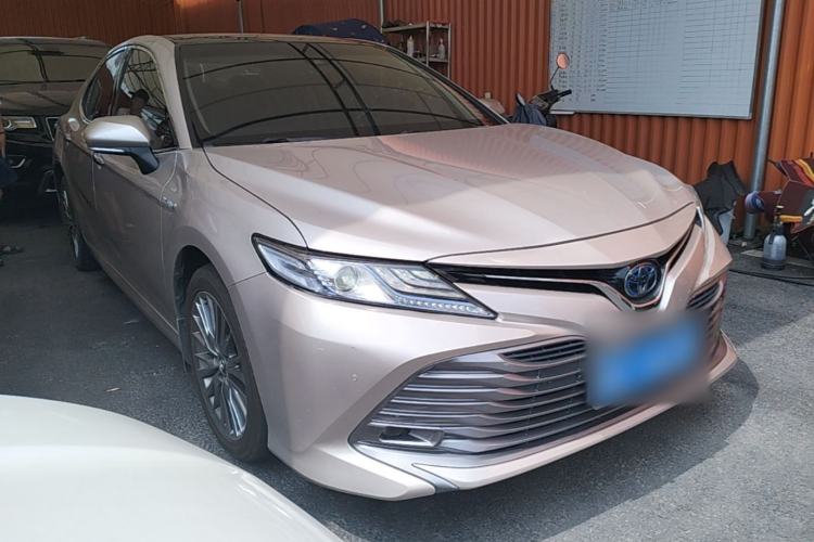 Used Toyota Camry 2019 Revised Version Dual-Engine 2.5 HG Luxury Edition Front Right 45 Deg