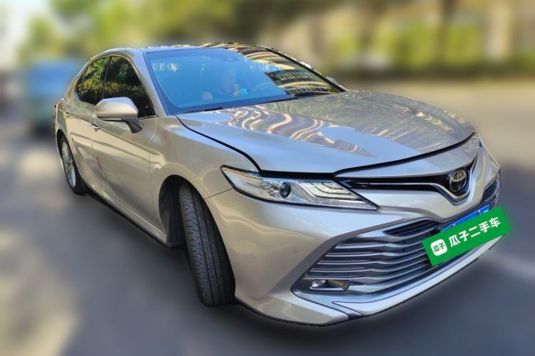 Used Toyota Camry 2019 2.5G Luxury Edition China VI Standard Front Right 45 Deg