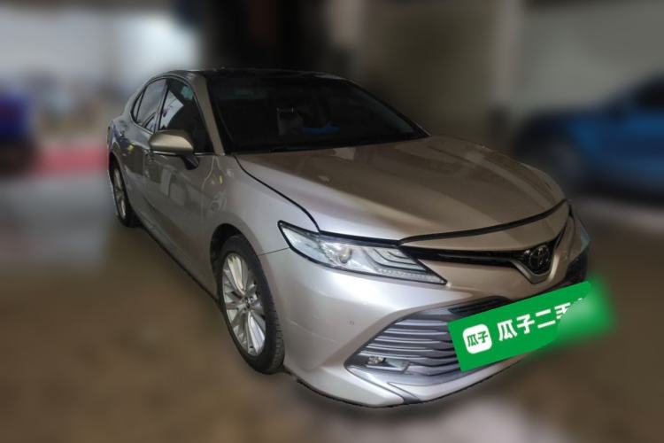 Used Toyota Camry 2019 2.5G Luxury Edition China VI Standard Front Right 45 Deg