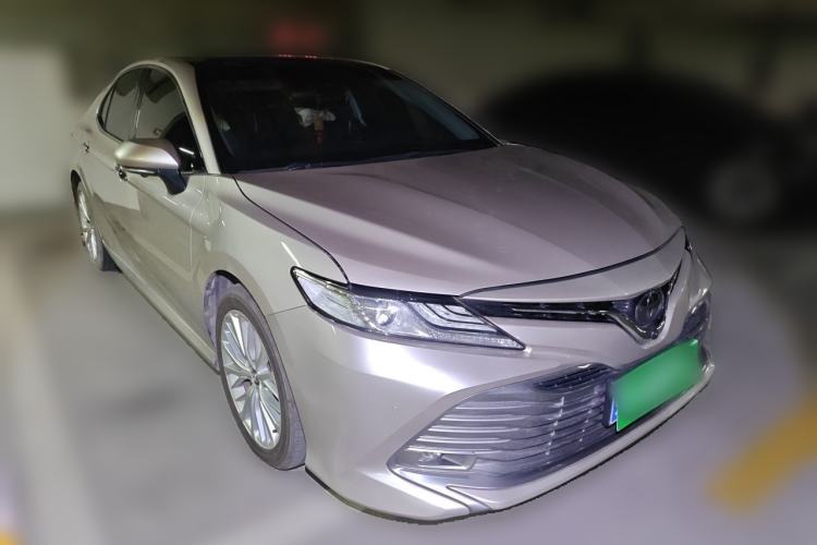 Used Toyota Camry 2019 2.5G Luxury Edition China V Standard Front Right 45 Deg