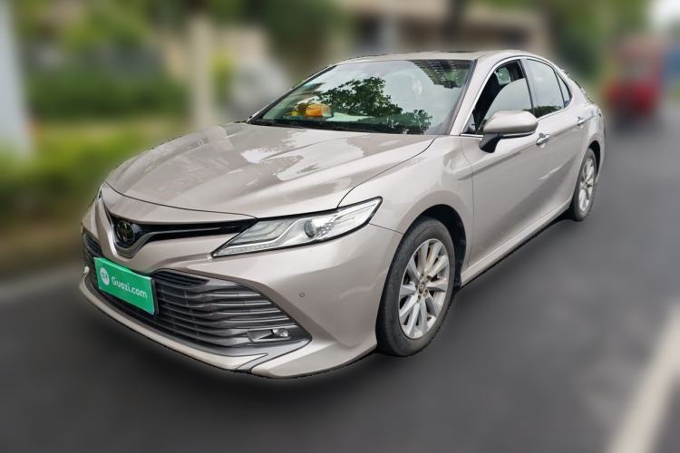 Used Toyota Camry 2019 2.0G Luxury Edition China V Standard Guazi used car, China used car export, Used car for sale, Used  cars, Cheapest cars for sale