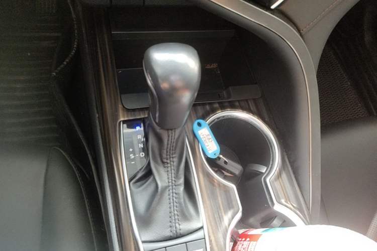 Used Toyota Camry 2019 2.5G Luxury Edition China VI Standard Gear Lever