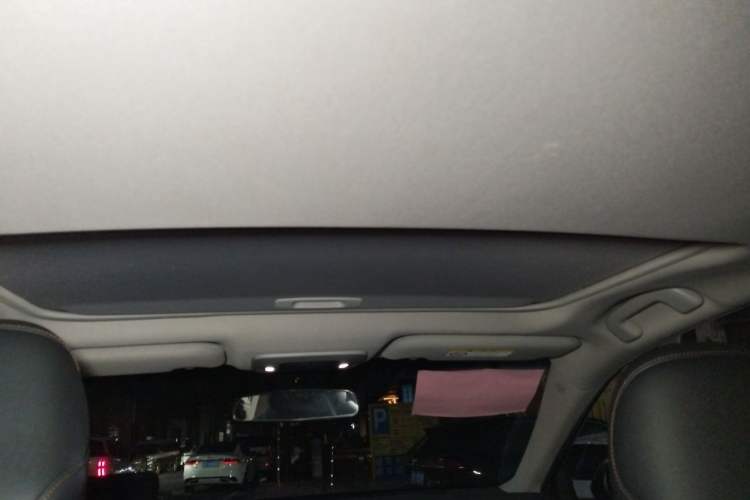 Used Toyota Camry 2019 Revised Version 2.0G Luxury Edition Headliner