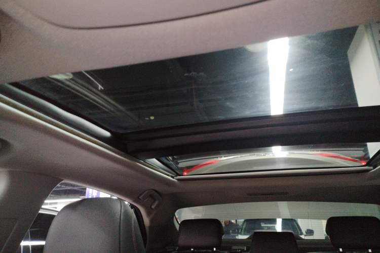 Used Toyota Camry 2019 2.5G Luxury Edition China VI Standard Headliner
