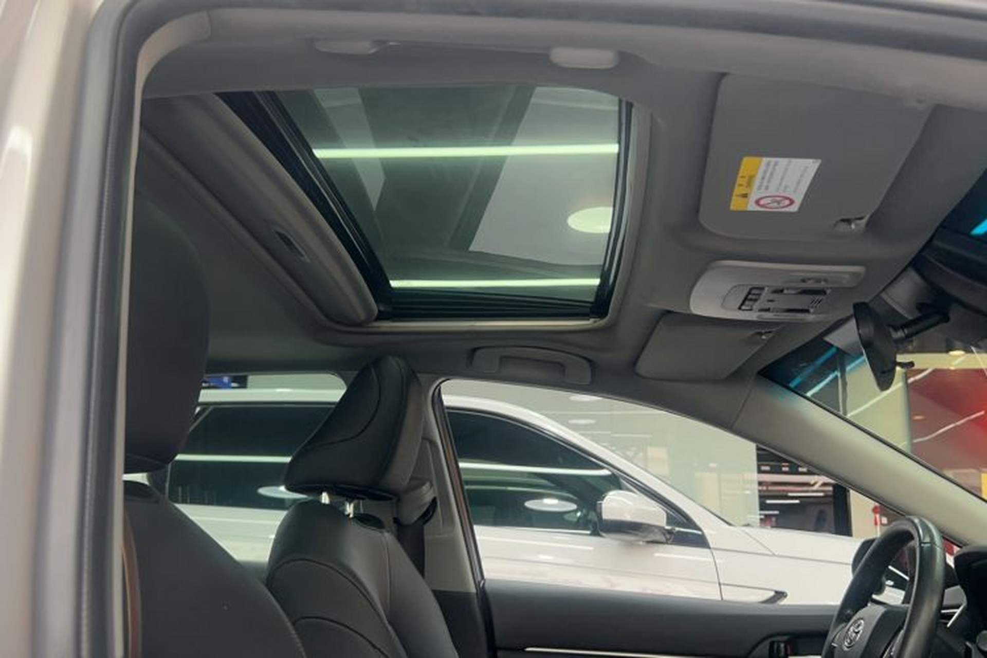 Used Toyota Camry 2019 2.0G Luxury Edition China VI Standard Headliner