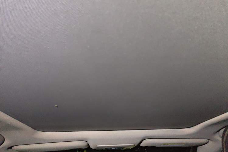 Used Toyota Camry 2019 Dual-Engine 2.5 HG Luxury Edition China VI Standard Headliner