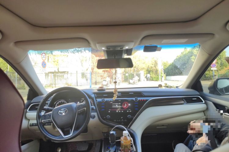 Used Toyota Camry 2019 2.5G Luxury Edition China VI Standard Headliner