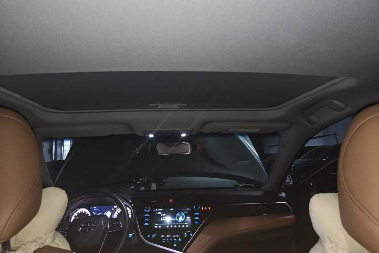 Used Toyota Camry 2019 Revised Version 2.0G Luxury Edition Headliner