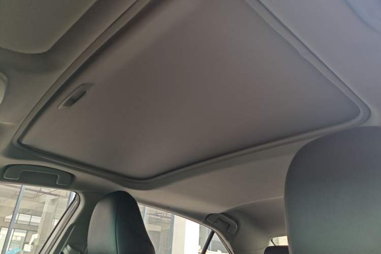 Used Toyota Camry 2019 Revised Version 2.0G Luxury Edition Headliner