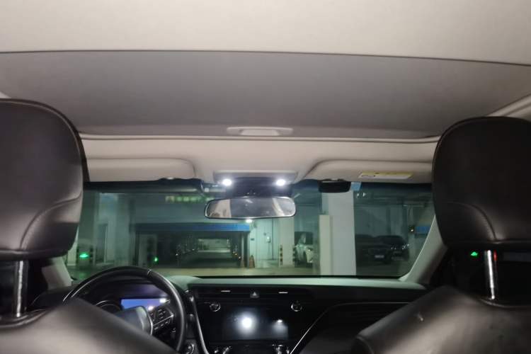 Used Toyota Camry 2019 Revised Version 2.0G Luxury Edition Headliner