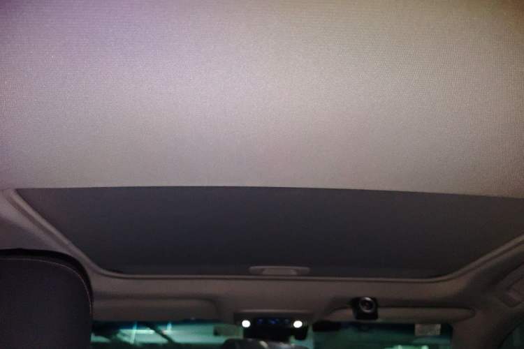 Used Toyota Camry 2019 2.0G Luxury Edition China VI Standard Headliner