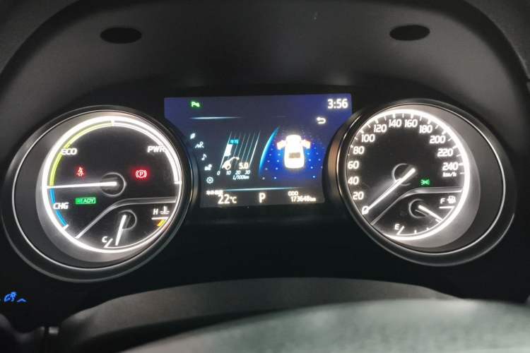 Used Toyota Camry 2019 Revised Version Dual-Engine 2.5 HG Luxury Edition Instrument Cluster