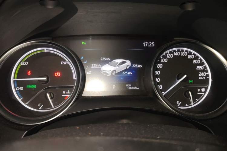 Used Toyota Camry 2019 Dual-Engine 2.5 HG Luxury Edition China VI Standard Instrument Cluster