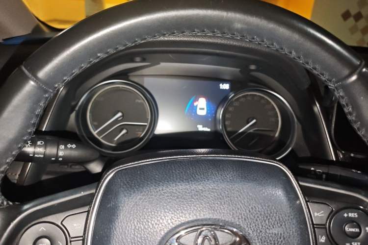 Used Toyota Camry 2019 Dual-Engine 2.5 HG Luxury Edition China V Standard Instrument Cluster