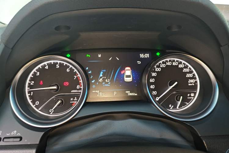 Used Toyota Camry 2019 Revised Version 2.0G Luxury Edition Instrument Cluster