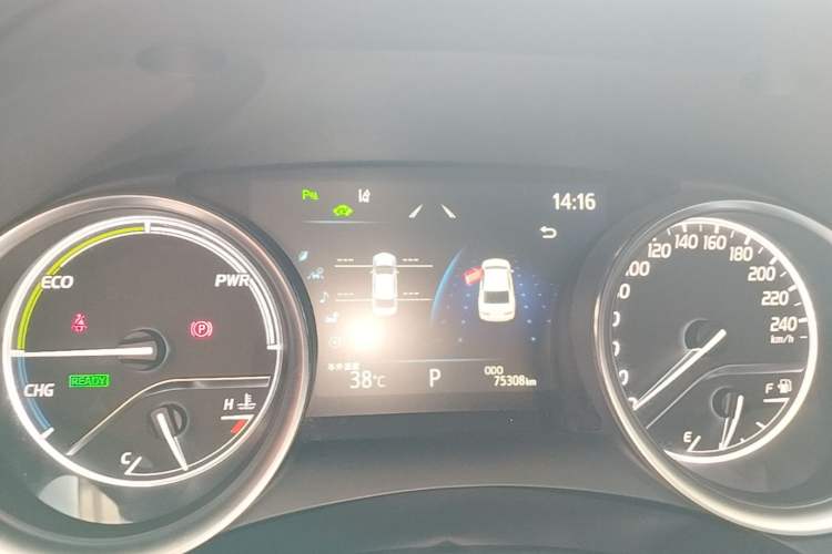 Used Toyota Camry 2019 Revised Version Dual-Engine 2.5 HG Luxury Edition Instrument Cluster
