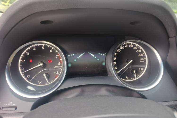 Used Toyota Camry 2019 2.5G Luxury Edition China VI Standard Instrument Cluster
