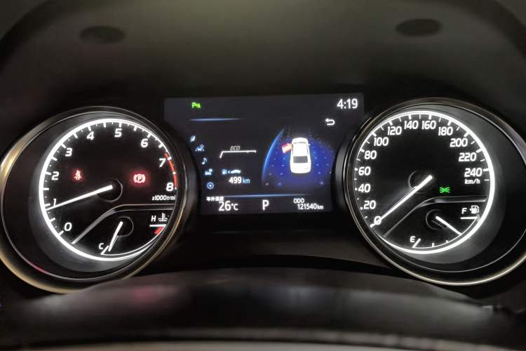 Used Toyota Camry 2019 2.0G Luxury Edition China VI Standard Instrument Cluster