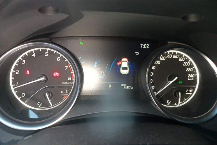 Used Toyota Camry 2019 2.0G Luxury Edition China V Standard Instrument Cluster