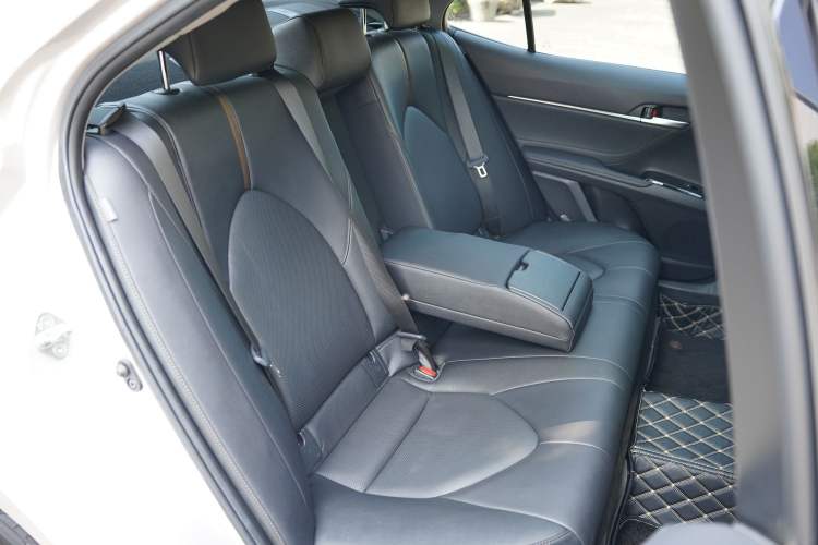 Used Toyota Camry 2019 Dual-Engine 2.5 HG Luxury Edition China V Standard Interior 13