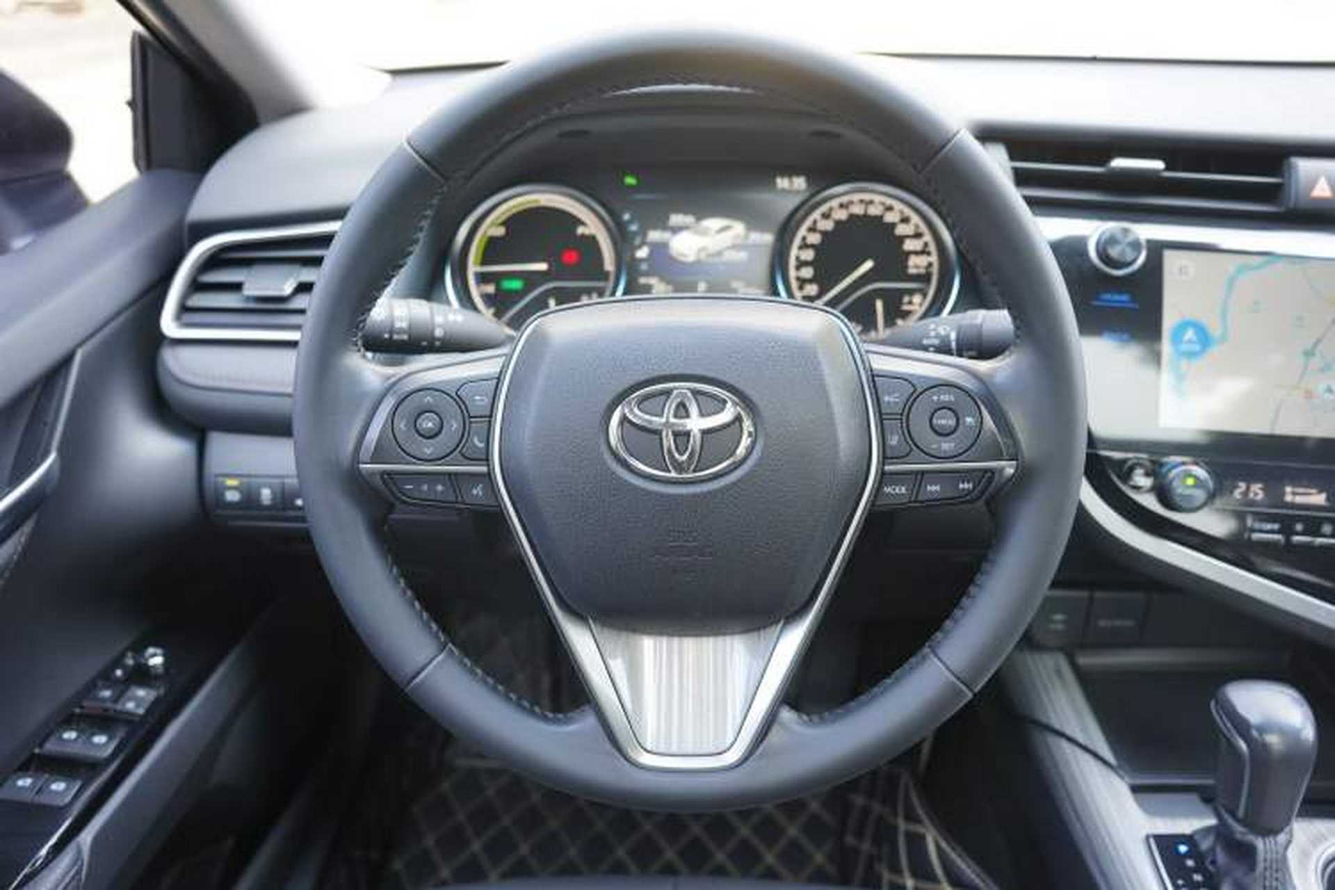 Used Toyota Camry 2019 Dual-Engine 2.5 HG Luxury Edition China V Standard Interior 2