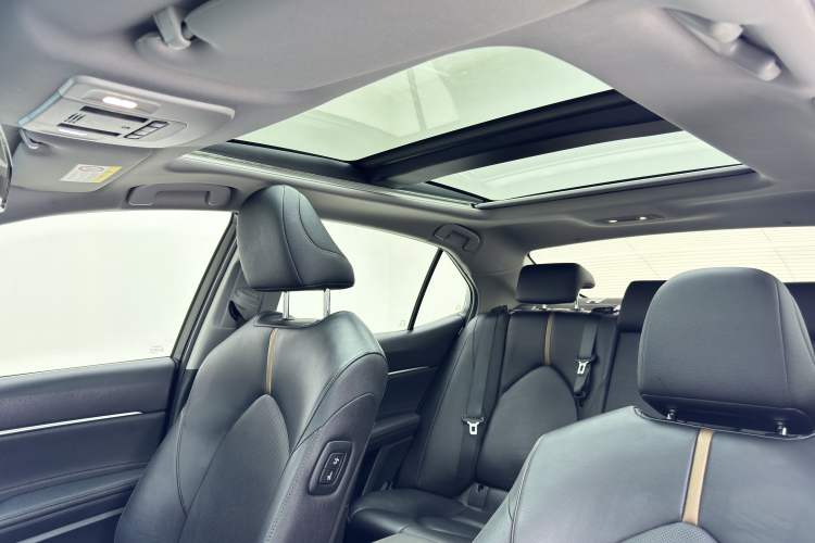 Used Toyota Camry 2019 Revised Version 2.5G Luxury Edition Interior 4