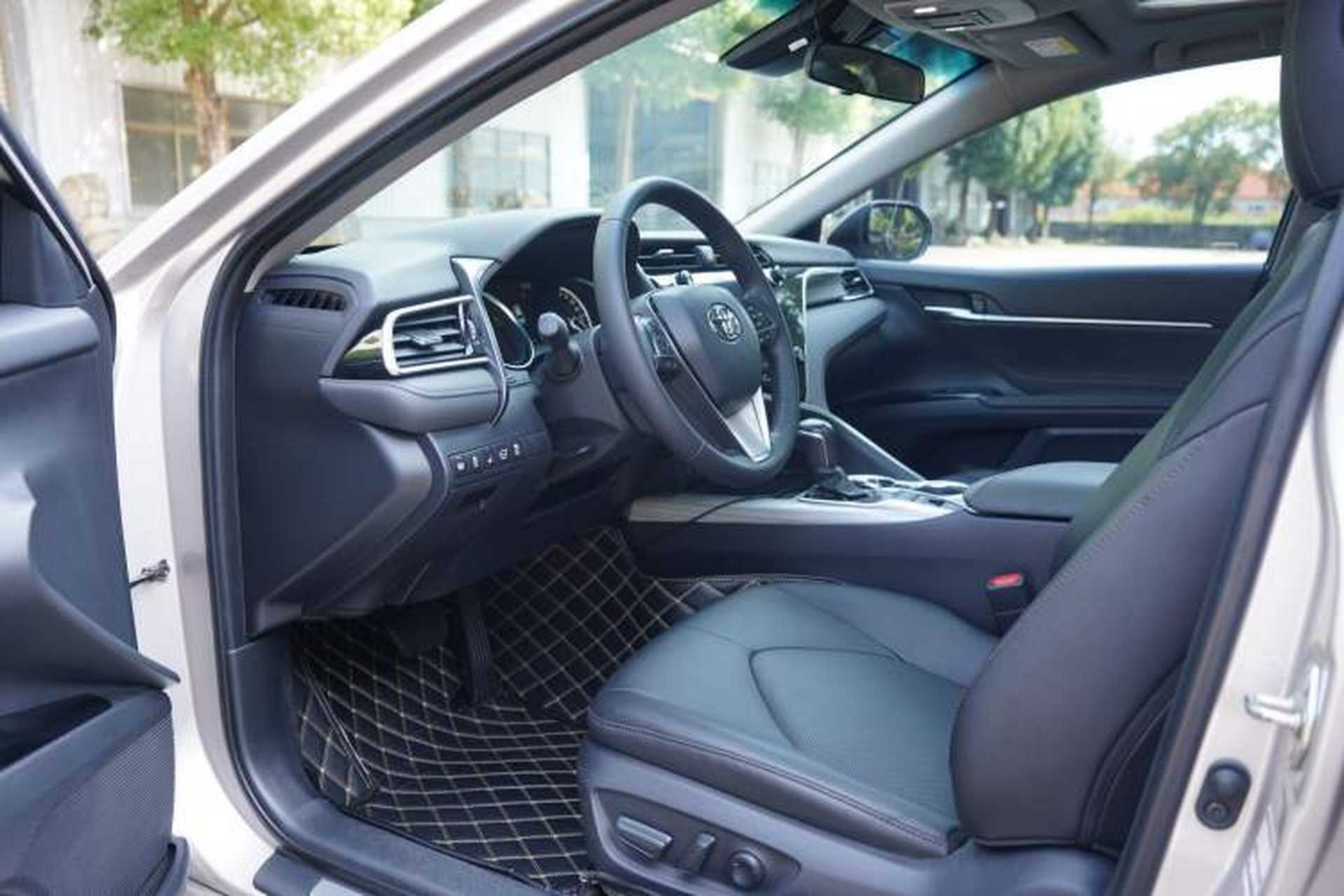 Used Toyota Camry 2019 Dual-Engine 2.5 HG Luxury Edition China V Standard Interior 6