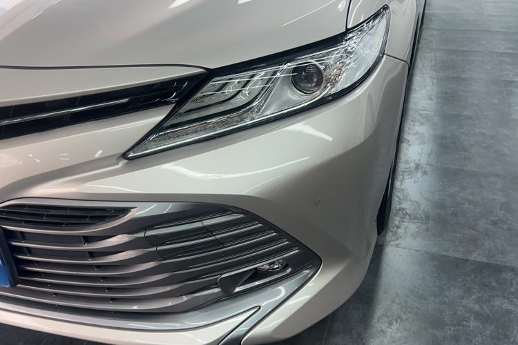 Used Toyota Camry 2019 2.0G Luxury Edition China VI Standard Left Front Headlight