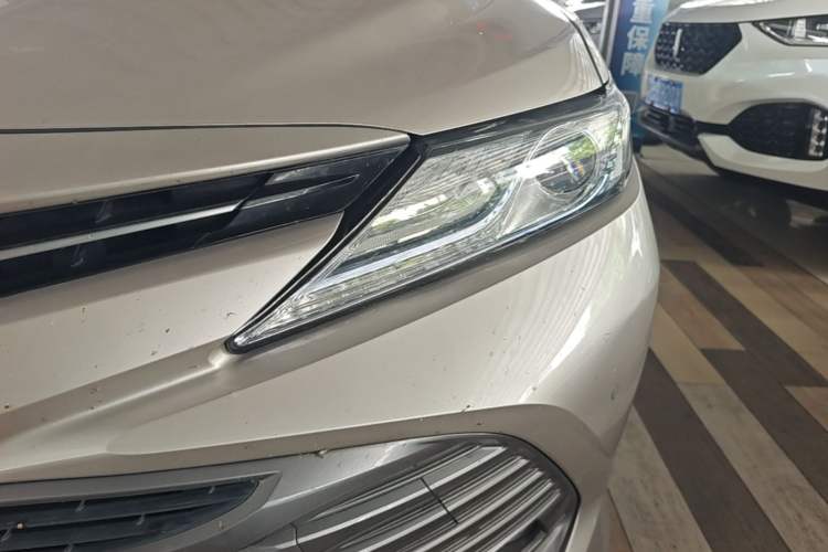 Used Toyota Camry 2019 Dual-Engine 2.5 HG Luxury Edition China VI Standard Left Front Headlight