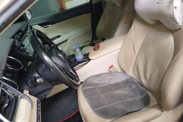 Used Toyota Camry 2019 2.0G Luxury Edition China VI Standard Left Front Seat