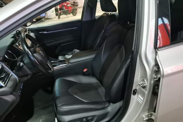 Used Toyota Camry 2019 2.5G Luxury Edition China VI Standard Left Front Seat