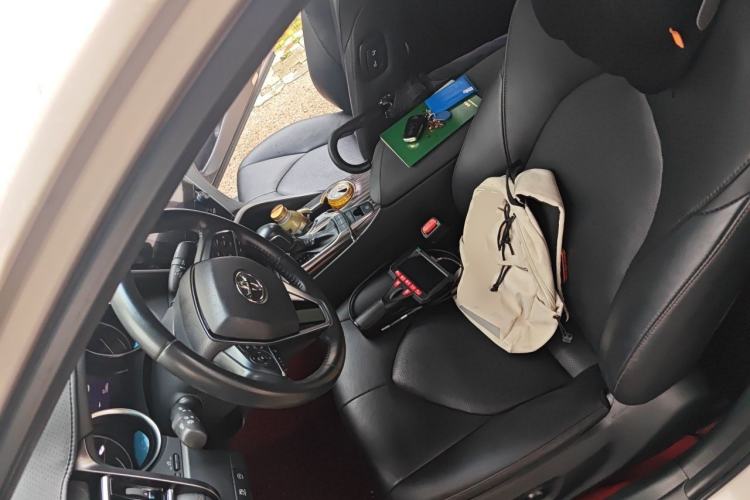 Used Toyota Camry 2019 2.5G Luxury Edition China VI Standard Left Front Seat