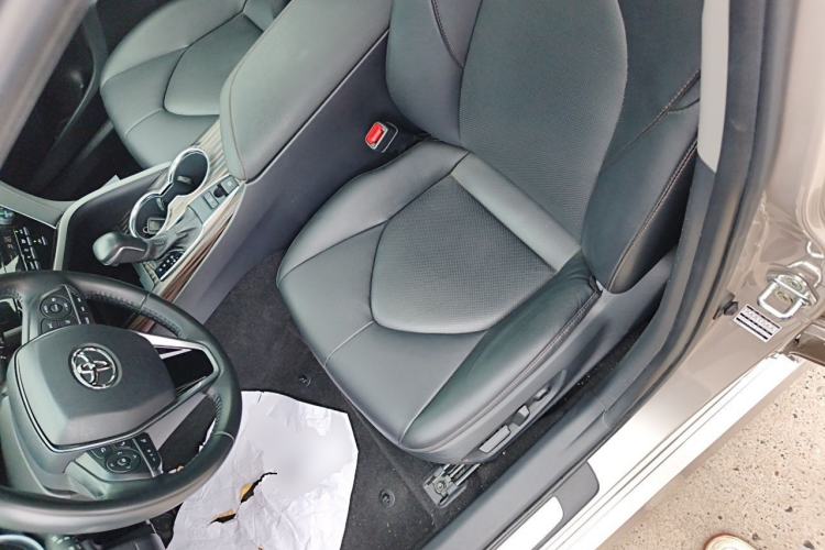 Used Toyota Camry 2019 2.0G Luxury Edition China VI Standard Left Front Seat