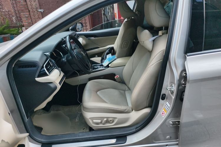Used Toyota Camry 2019 2.5G Luxury Edition China VI Standard Left Front Seat