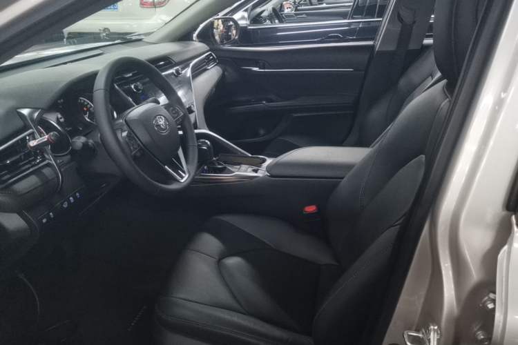 Used Toyota Camry 2019 2.5G Luxury Edition China VI Standard Left Front Seat