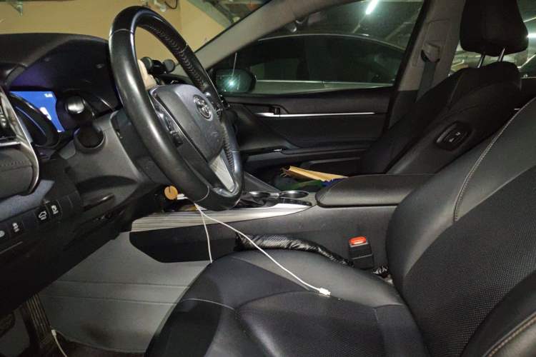 Used Toyota Camry 2019 Dual-Engine 2.5 HG Luxury Edition China VI Standard Left Front Seat